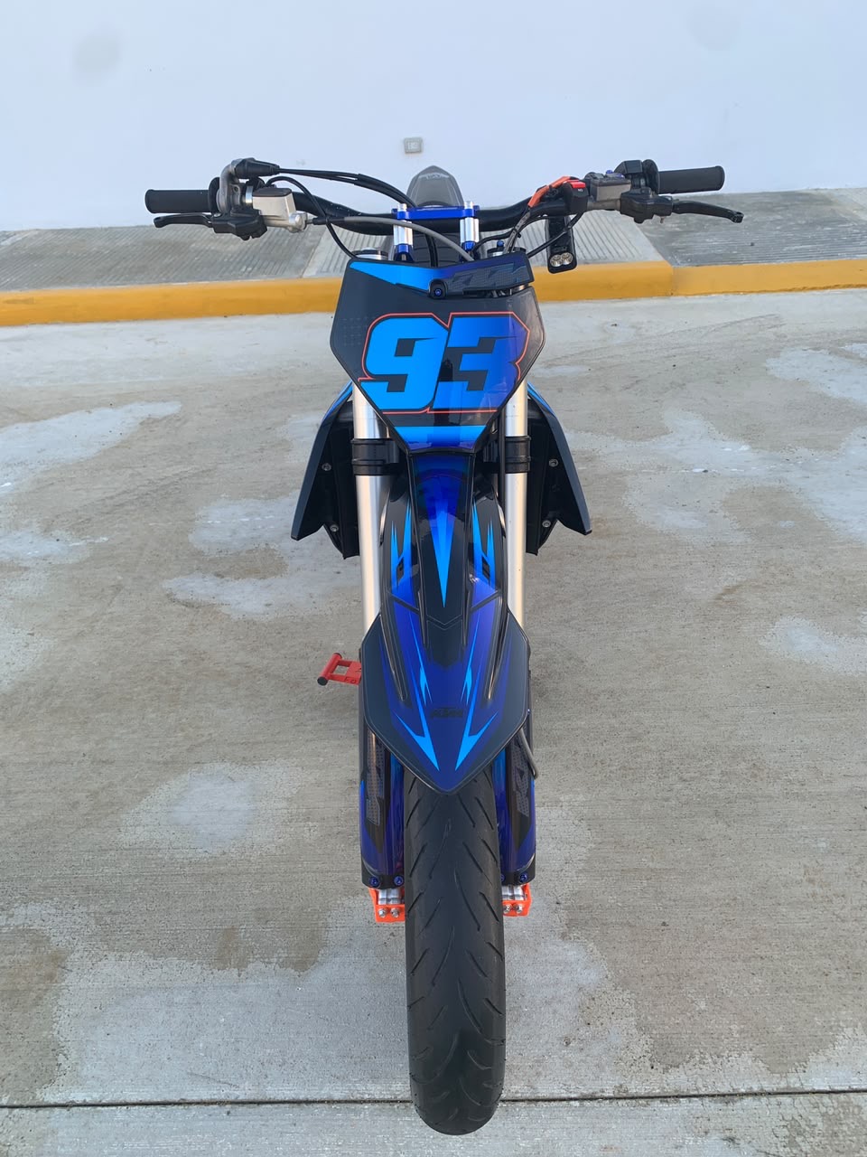 Motos - Descripción:
KTM 450 2020

Accesorios