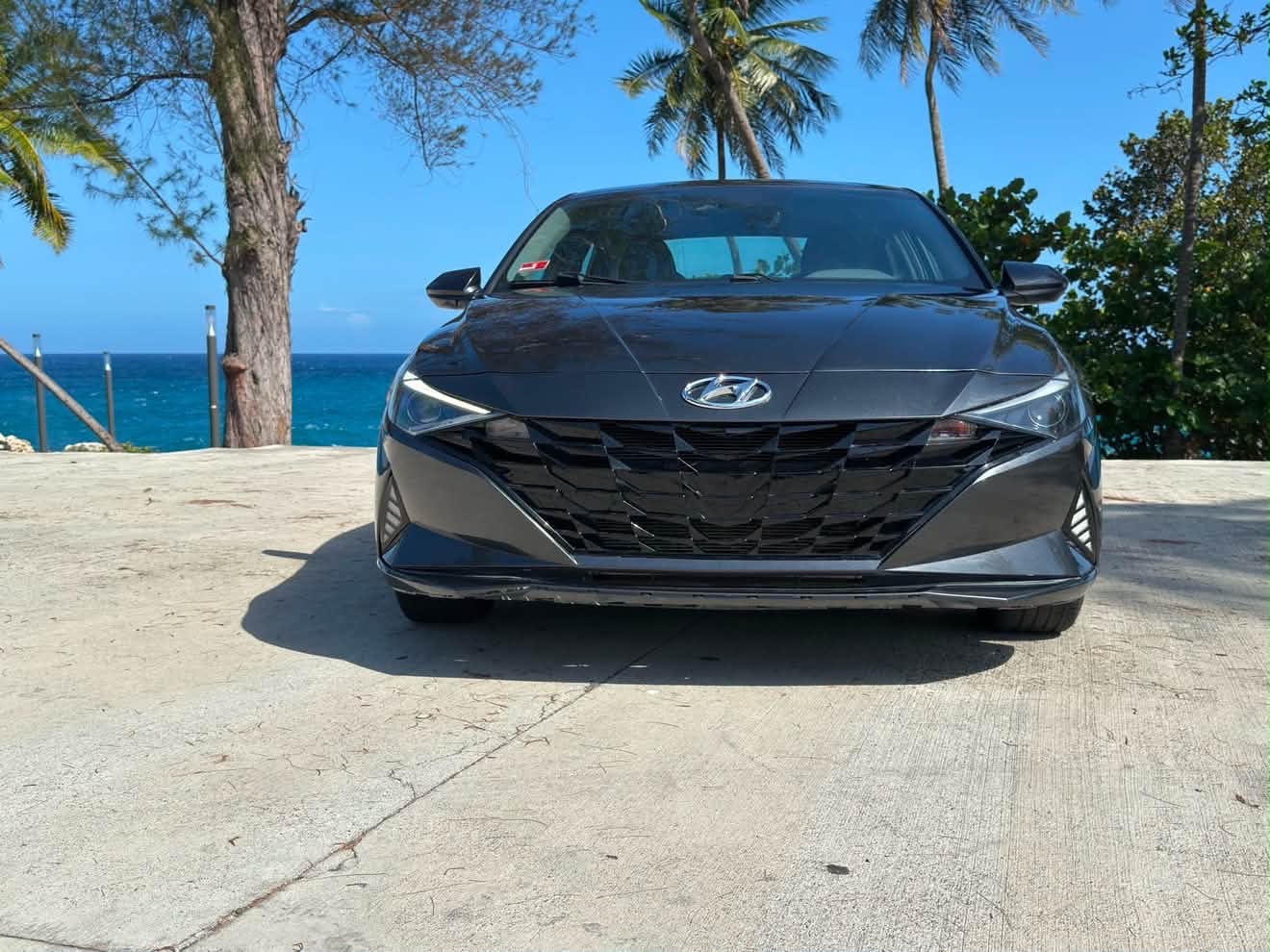 Autos - Hyundai Elantra Sel 2022 
98 mil millas